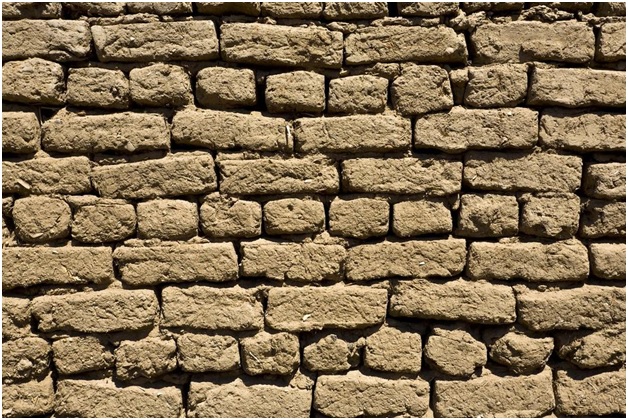 Advantages and Disadvantages of Using Bricks in Construction